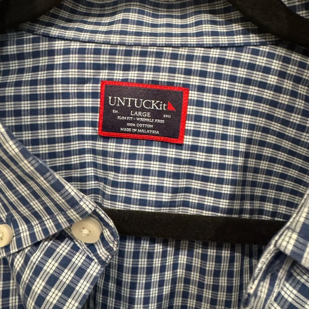 UNTUCKit Navy Checkered Men's Shirt - Picture 2 of 2